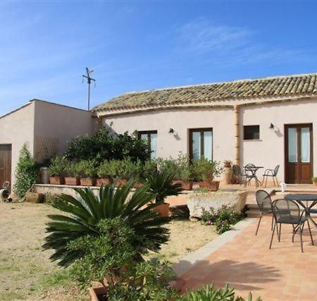 Agriturismo Baglio Donna Santa Dattilo Экстерьер фото